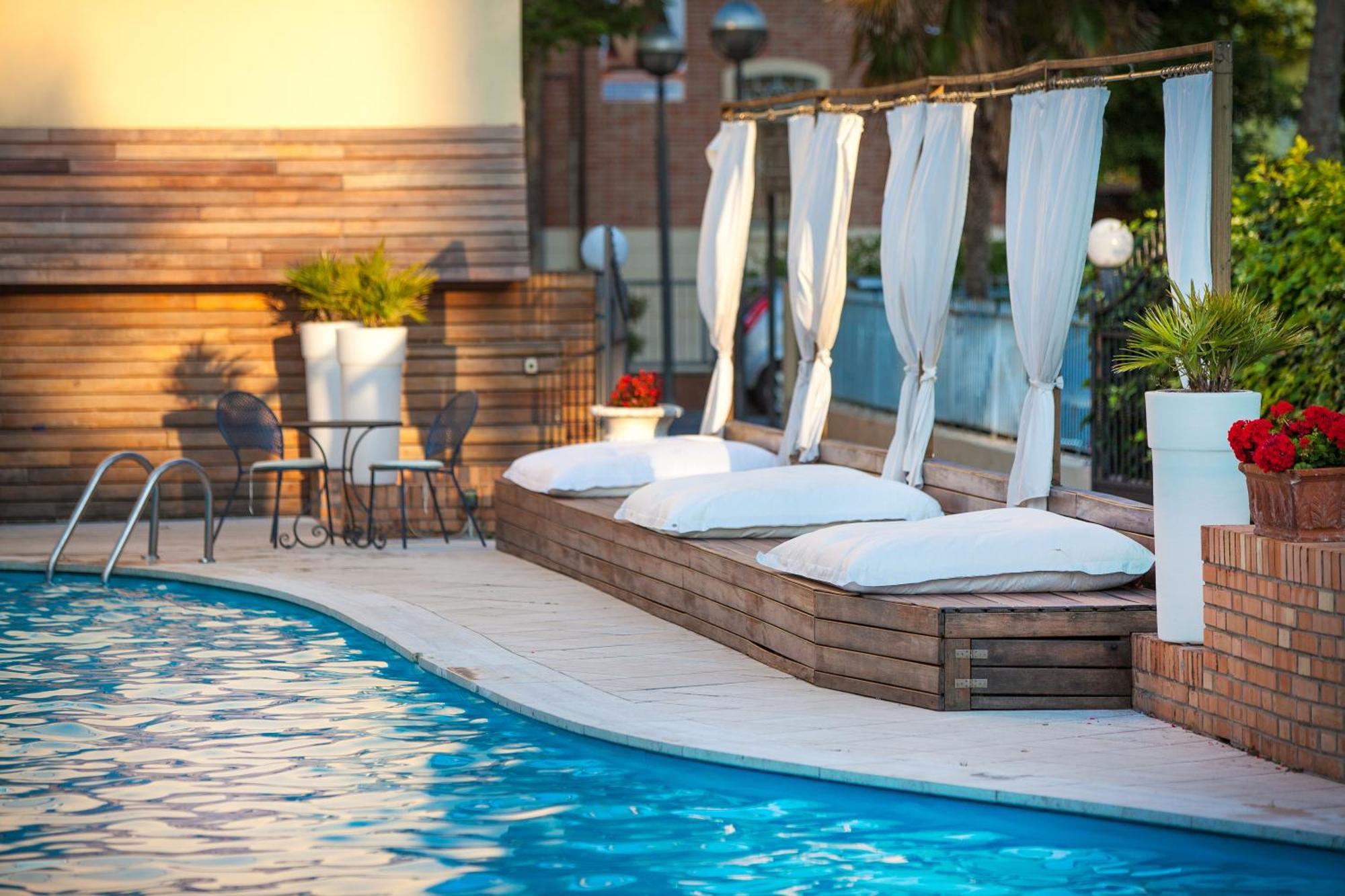 Villa Adriatica Ambienthotels Rimini Dış mekan fotoğraf