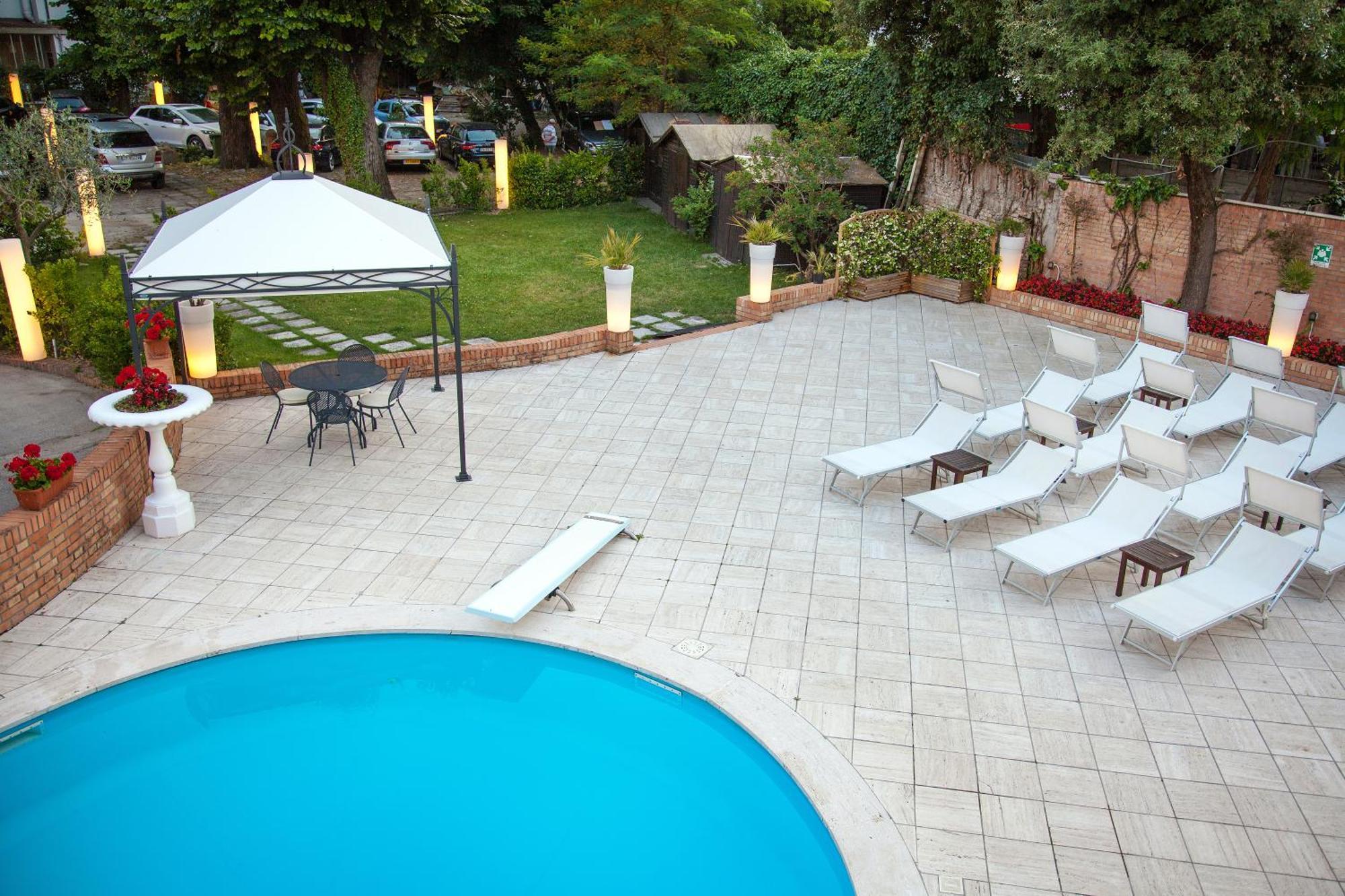 Villa Adriatica Ambienthotels Rimini Dış mekan fotoğraf